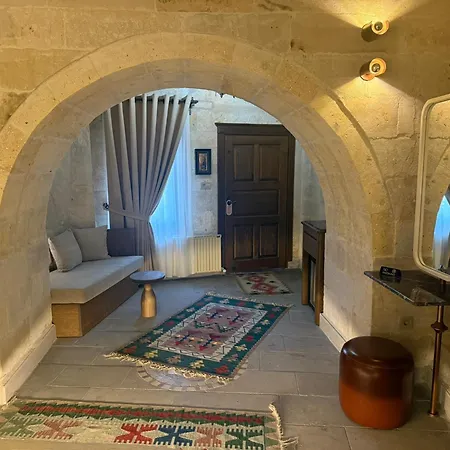 Miras Ξενοδοχείο Γκόρεμε