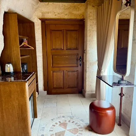 Miras Γκόρεμε