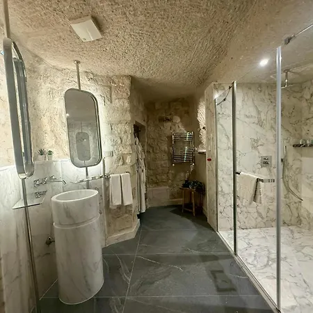 Ξενοδοχείο Miras