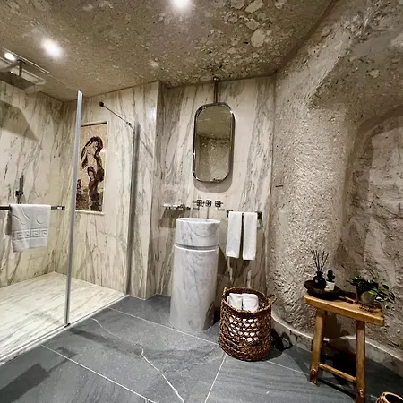 Miras 4* Γκόρεμε
