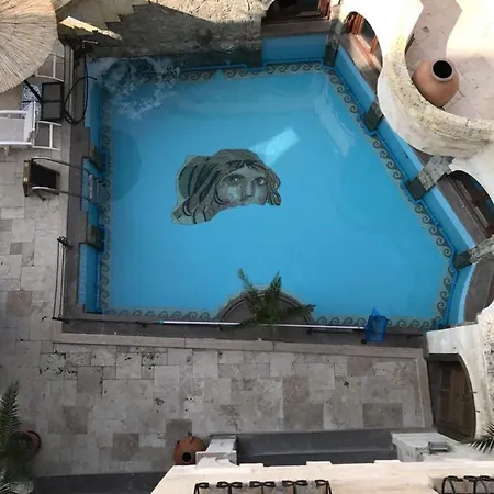 Hotel Miras 4*